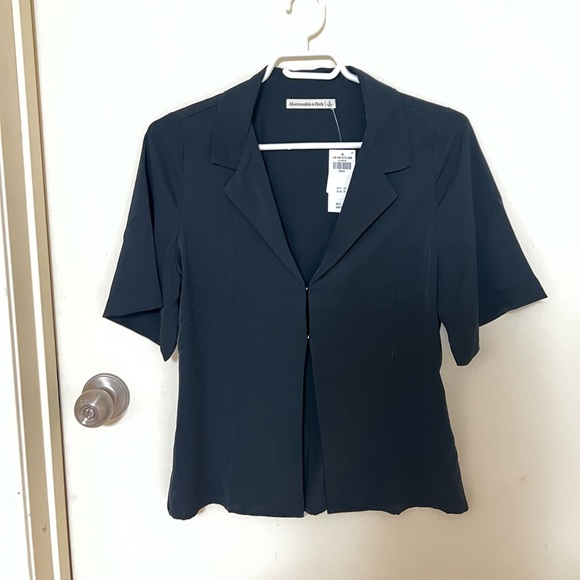 Abercrombie Satin Blouse - Picture 2 of 2